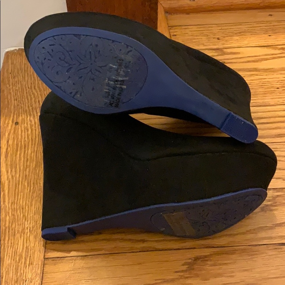 Wedges - Picture 3 of 6